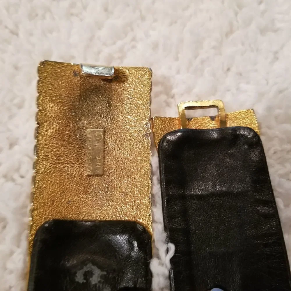 Vtg Accessocraft NYC Black/Gold Belt